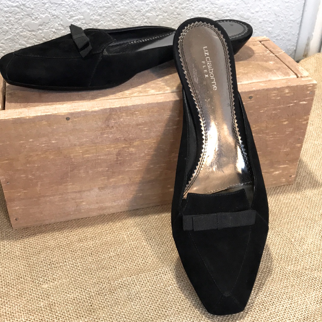 Liz Claiborne Flex Black Leather Slides